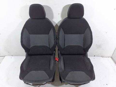 Foto 2ª: Asientos Traseros Citroen C3 ATTRACTION 73CV 54KW [KFT] (2011)