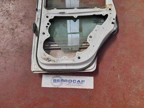 Foto 3ª: Puerta Trasera Derecha Volkswagen Polo 1.2 54CV [AWY] (2001)