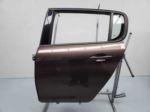 Puerta Trasera Izquierda Peugeot 308 ACTIVE 120CV 88KW