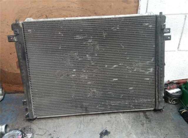 Radiador Motor Kia Carens 2.0 CRDI