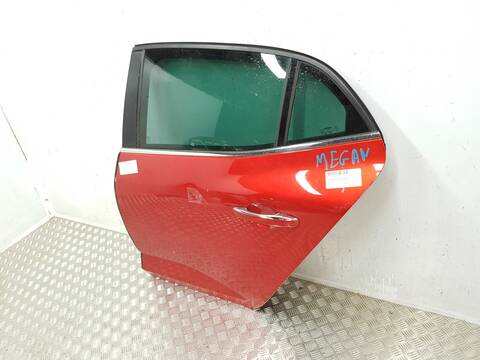 Foto 2ª: Puerta Trasera Izquierda Renault Megane TECH ROAD 101CV [H5F408] (2015)