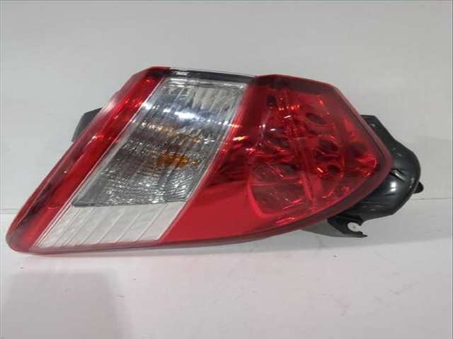 Piloto Trasero Izquierdo Toyota Yaris ACTIVE 112CV