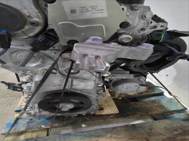 Foto 3ª: Motor Completo Toyota Yaris 1.5 HYBRID MXPH11) 92CV [M15A-FXE] (2020)