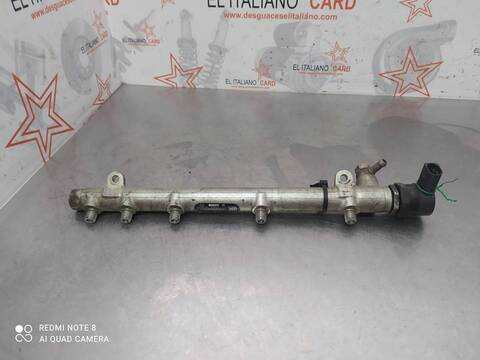 Foto 1ª: Rampa Inyectora Mercedes Clase C 160 2.2 CDI CAT BERLINA 143CV 105KW (2000)