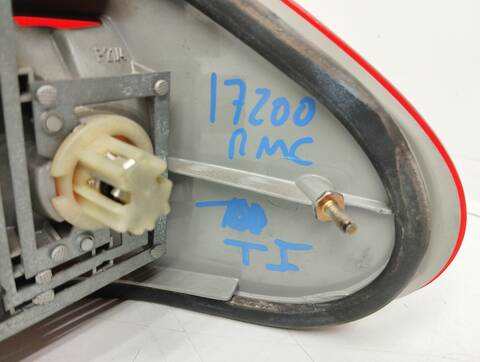 Foto 4ª: Piloto Trasero Izquierdo Mercedes Clase E 180 300 DIESEL 210.020) BERLINA 136CV 100KW [606] (1996)