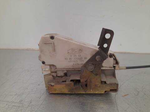 Cerradura Puerta Trasera Derecha Ford Escort BERLINA 70CV 51KW
