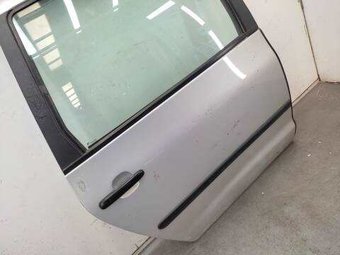 Foto 3ª: Puerta Trasera Derecha Seat Alhambra 1.9 TDI 110CV 81KW