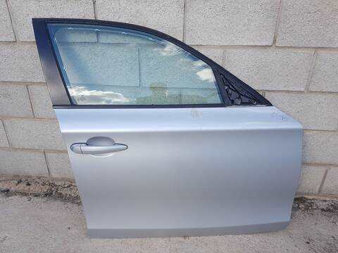 Puerta Delantera Derecha Bmw Serie 1 118 D E87)