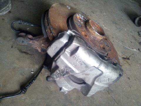 Foto 2ª: Mangueta Delantera Izquierda Dacia Duster SL 2019 150CV 110KW [H5HB4]