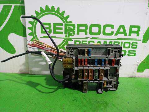 Caja Reles Fusibles Peugeot Partner 2.0 HDI CAT 90CV 66KW