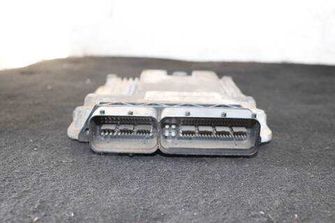 Foto 2ª: Centralita Motor ECU Volkswagen Golf TRENDLINE (2003)