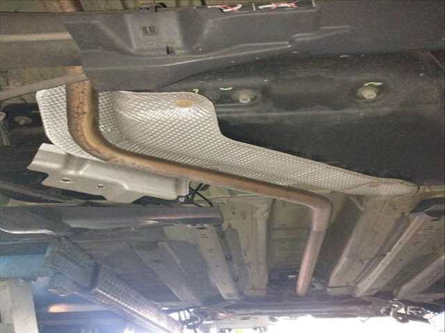 Foto 3ª: Tubo de Escape Peugeot 3008 ALLURE 114CV 84KW [9H05] (2013)