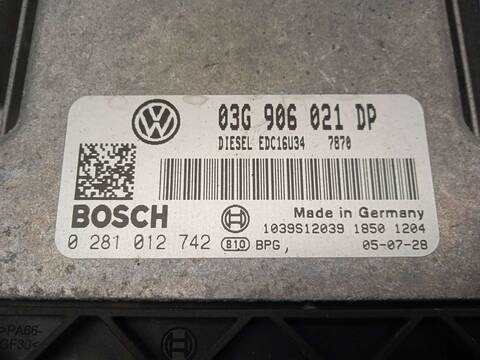 Foto 3ª: Centralita Motor ECU Volkswagen Passat ADVANCE BERLINA 105CV 77KW [BKC] (2005)