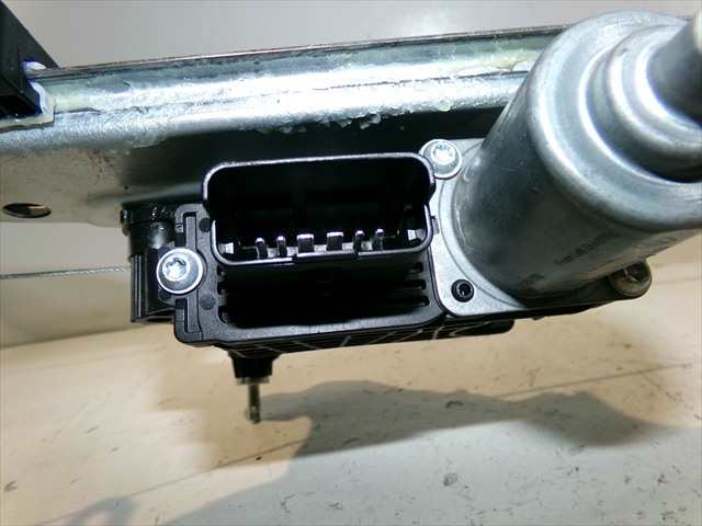 Foto 3ª: Elevalunas Eléctrico Delantero Izquierdo Dacia Duster 1.2 G 2024- [H5FA6] (2025)