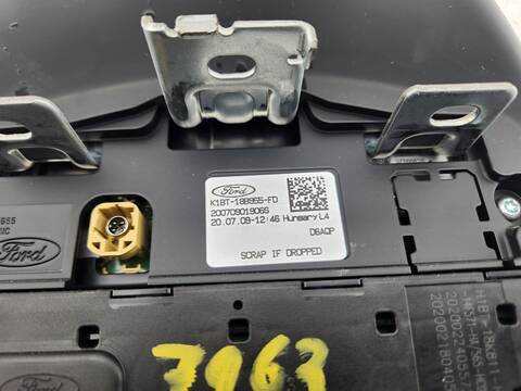 Foto 2ª: Pantalla Multifuncion Ford Transit 330 L2 TOURNEO TITANIUM HYBRID 184CV 136KW [BCFC] (2020)
