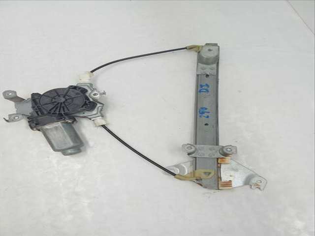 Foto 3ª: Elevalunas Eléctrico Trasero Izquierdo Nissan Qashqai 2.0 DCI 150CV 110KW [M1D,M9R] (2010)