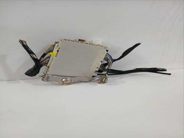 Foto 3ª: Centralita Motor ECU Toyota Yaris ACTIVE 112CV 82KW [2NRFKE] (2017)