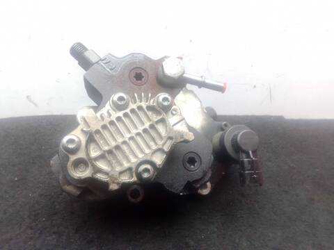 Foto 2ª: Bomba Inyeccion Opel Viva 2.0 CDTI F7) 114CV 84KW FURGONETA [M9R780] (2008)