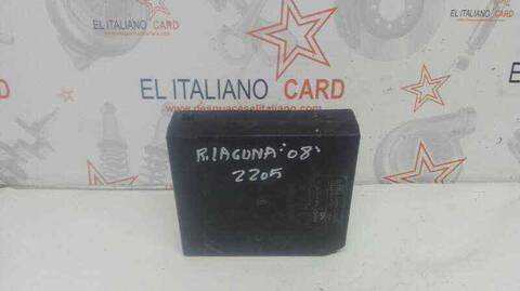 Foto 4ª: Caja Reles Fusibles Renault Laguna LIMITED GRANDTOUR 131CV 96KW (2008)