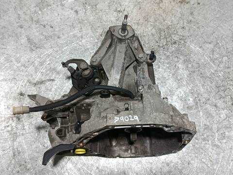 Foto 2ª: Caja Cambios Renault Kangoo 1.5 DCI 70 KW0V KW0A) 68CV 50KW [K9K800] (2011)