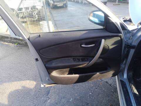 Foto 3ª: Tapizados Cartoneras Bmw Serie 1 114 118D BERLINA 143CV 105KW [N47D20A] (2008)