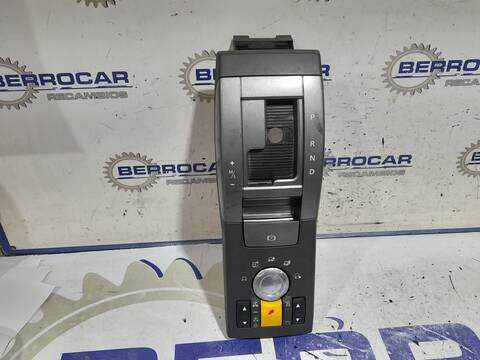 Foto 1ª: Mando Multifuncion Land Rover Range 3.6 TD V8 272CV 200KW [368DT] (2007)
