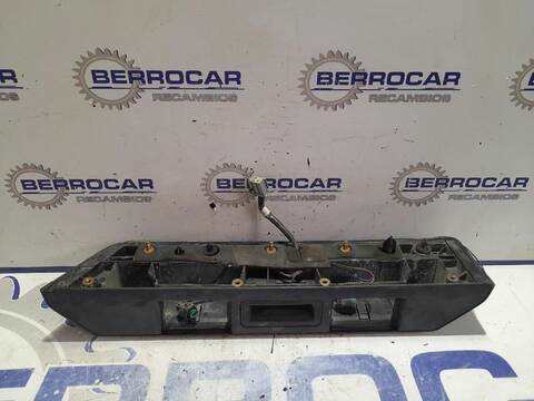 Foto 2ª: Maneta Exterior Portón Land Rover Discovery 2.7 TD V6 CAT 190CV (2004)