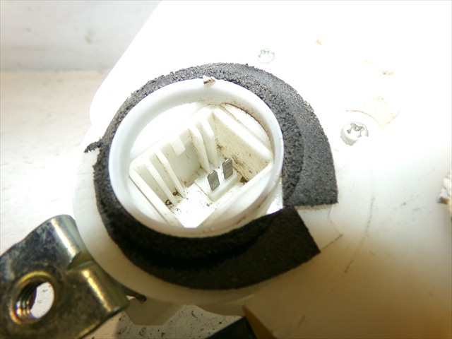 Foto 4ª: Cerradura Puerta Delantera Derecha Honda Civic 1.4 G I-DSI 2006-2011 [L13A7] (2007)