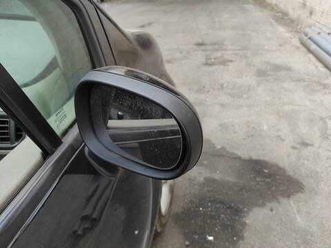 Retrovisor Derecho Renault Modus K9K750