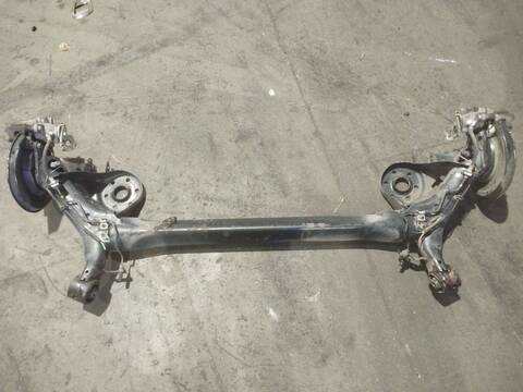 Foto 1ª: Puente Trasero Toyota Prius 1.8 HYBRID ZVW3_) 136CV 100KW [2ZR-FXE] (2014)