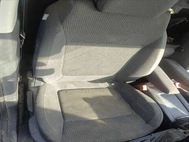 Asiento Delantero Derecho Peugeot 5008 ACCESS 120CV 88KW