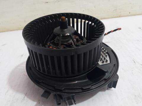 Foto 2ª: Calefacción Volkswagen Golf COMFORTLINE BLUEMOTION AUT. 150CV (2013)