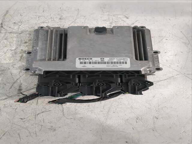 Centralita Motor ECU Dacia Sandero 1.5 DCI 90CV 66KW