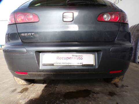 Foto 3ª: Paragolpes Trasero Seat Ibiza AXR (2006)