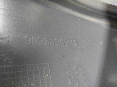 Foto 3ª: Paragolpes Trasero Peugeot 206 E-MUSIC BERLINA 75CV 55KW (2004)