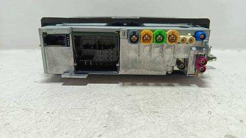 Foto 3ª: Sistema Audio Radio CD Audi A4 ADVANCED EDITION QUATTRO 272CV [CRTC] (2015)