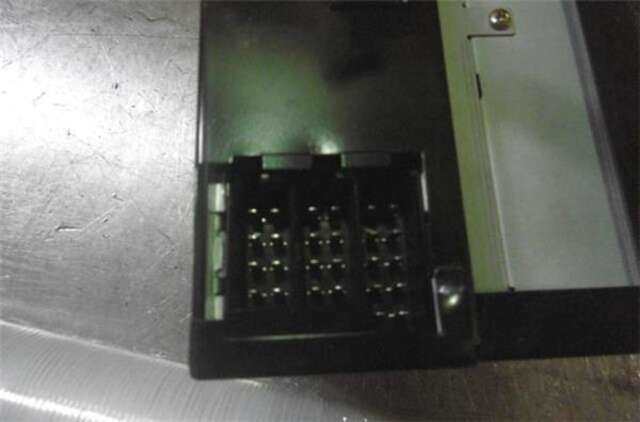 Foto 2ª: Sistema Audio Radio CD Saab 9-3 2.0 T BERLINA (06.1997-_06.2001) [B205E]