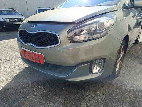 Foto 2ª: Paragolpes Delantero Kia Carens D4FD (2013)