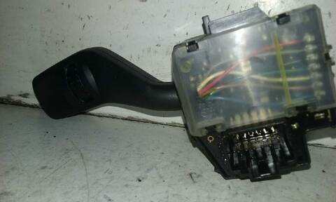 Foto 2ª: Mando Multifuncion Ford C Max 1.8 TDCI TD CAT 115CV 85KW FOCUS CAP) [KKDA] (2009)