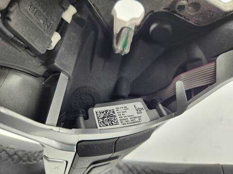 Foto 3ª: Volante Volkswagen Polo LIFE 95CV 70KW [DLAC] (2022)