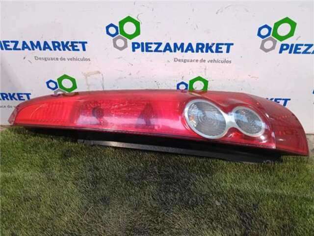 Piloto Trasero Derecho Ford Fiesta 1.4 FUTURA [1.4 LTR. - 50 KW TDCI CAT]