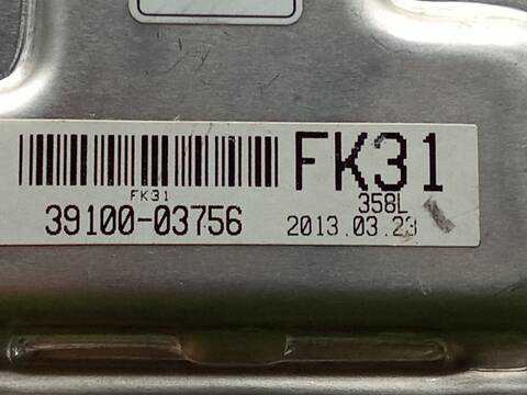 Foto 3ª: Centralita Motor ECU Hyundai i10 1.2 86CV 63KW [G4LA] (2013)