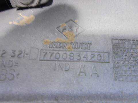 Foto 3ª: Rejilla Delantera Renault Megane BERLINA 75CV 55KW I FASE 2 BERLINA BA0) (1999)