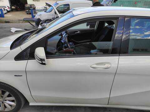 Puerta Delantera Izquierda Mercedes Clase B 150 651901