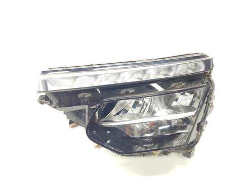 Faro Izquierdo Skoda Kamiq DESIGN