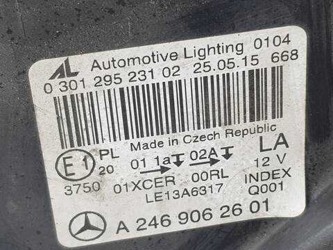 Foto 3ª: Faro Izquierdo Mercedes Clase B 150 B 180 CDI 246.212) (2011)