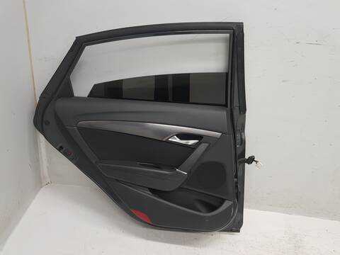 Foto 3ª: Puerta Trasera Izquierda Hyundai i40 PREMIUM [D4FD]