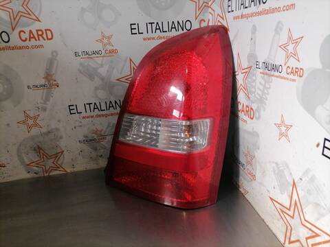 Foto 2ª: Piloto Trasero Derecho Nissan Primera VISIA BERLINA 109CV 80KW [QG16] (2003)