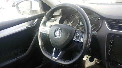 Foto 3ª: Kit Airbag Skoda Octavia STYLE 110CV 81KW [CXX] (2015)