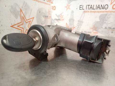 Foto 4ª: Antirrobo Ford Transit AMBIENTE 75CV 55KW [UGCB] (2015)